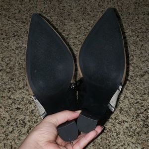 loriann color block heeled bootie